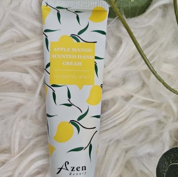 Hand & Nail Bundle - Picture 4 of 7